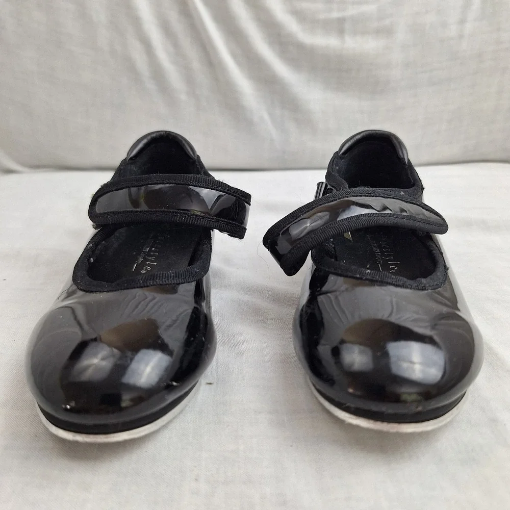 Whimsigoth Freestyle Black 9 Tap Shoes Danskin Company Kids FK1651 Dance